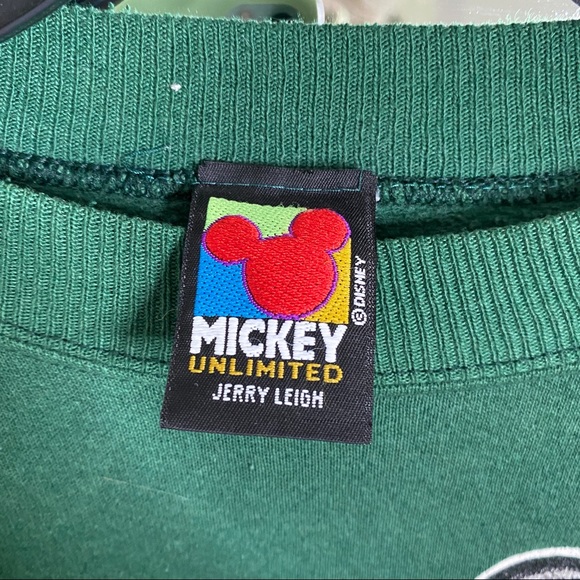 Disney Unlimited Vintage Green Sweatshirt sz M - Picture 3 of 4